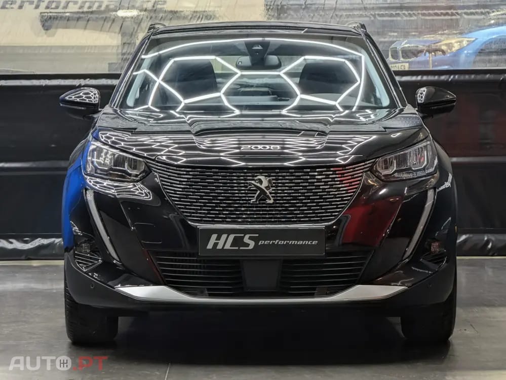 Peugeot 2008 1.5 BlueHDi Allure EAT8