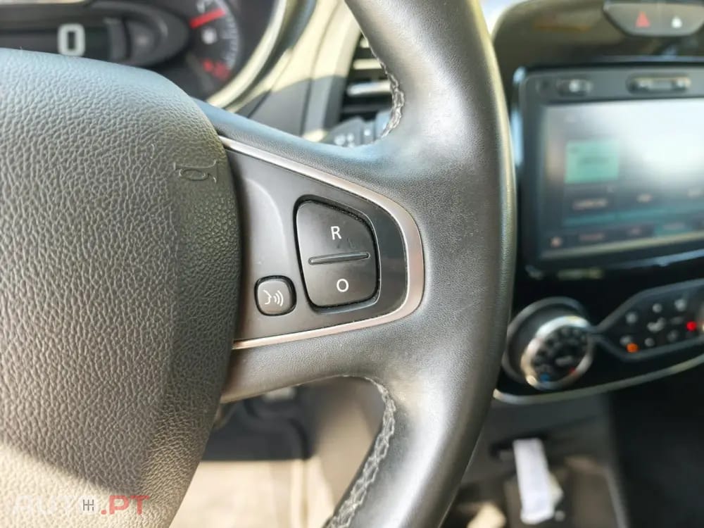 Renault Captur 1.0 TCe Exclusive