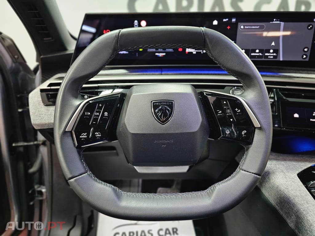 Peugeot 3008 1.2 Hybrid Allure e-DCS6
