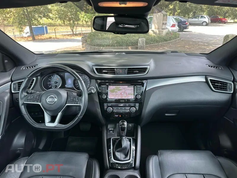 Nissan Qashqai 1.3 DIG-T Tekna Premium DCT