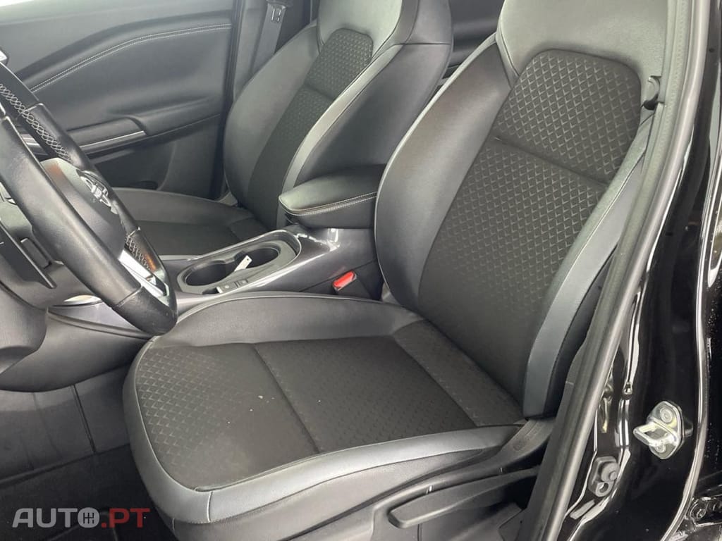 Nissan Juke 1.0 DIG-T N-Connecta DCT
