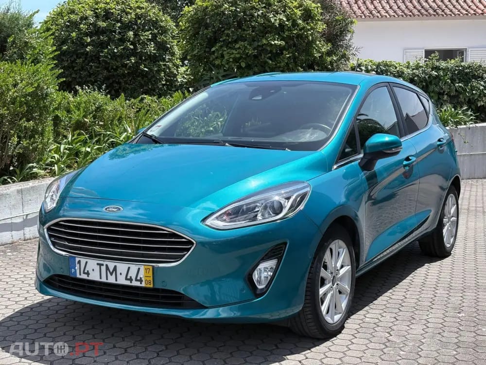 Ford Fiesta 1.0 T EcoBoost Titanium
