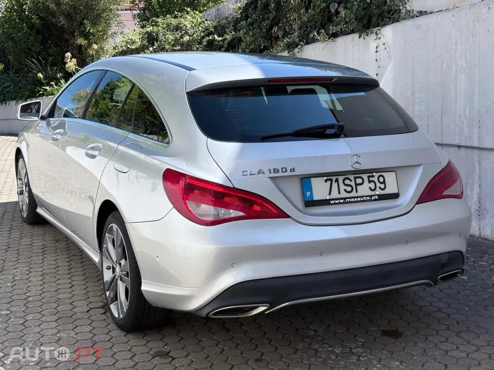 Mercedes-Benz CLA 180 d Shooting Brake Urban Aut.