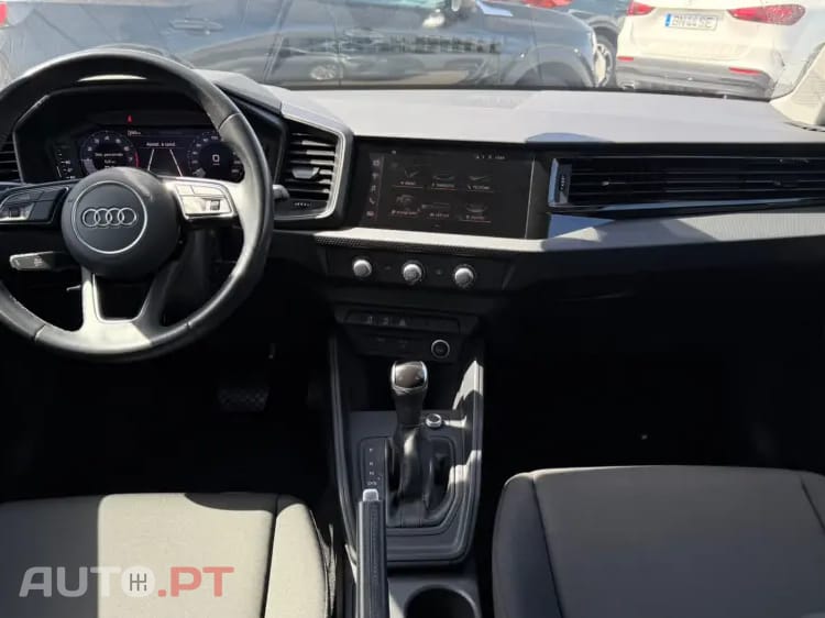 Audi A1 25 TFSI S tronic
