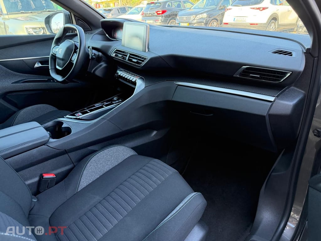 Peugeot 5008 1.5 BlueHDi Active Pack EAT8