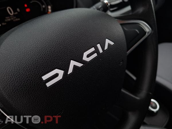 Dacia Spring Essential Electric 33kw/ 45 cv