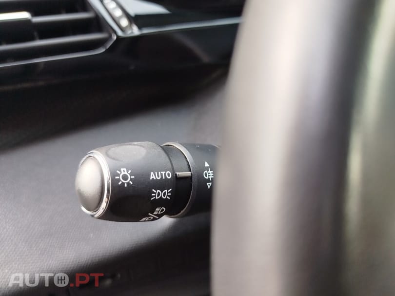 Peugeot 308 PureTech 130 EAT8 Active Pack