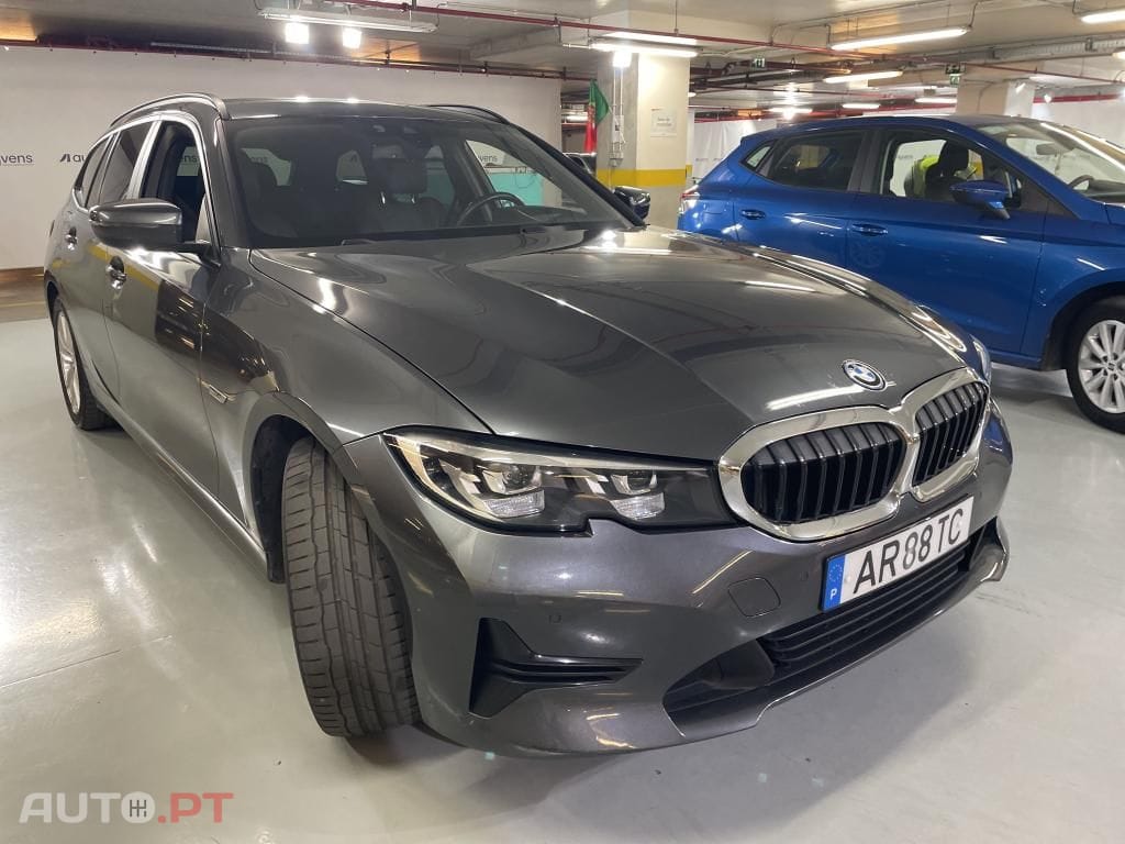 BMW 320 e Pack Essence Auto