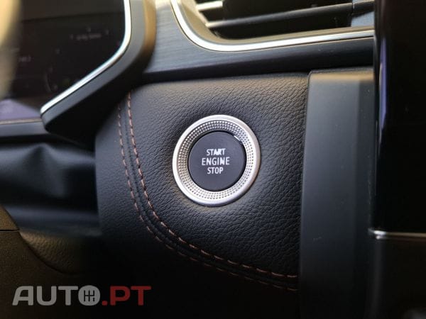 Renault Captur 1.3 TCe 140 Initiale Paris EDC