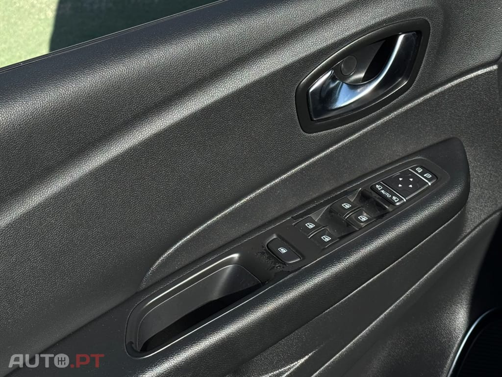 Renault Captur ENERGY TCe 120 Elysee