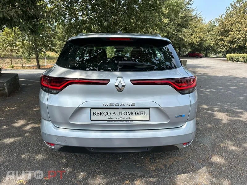 Renault Mégane Sport Tourer 1.6 E-Tech Hybrid