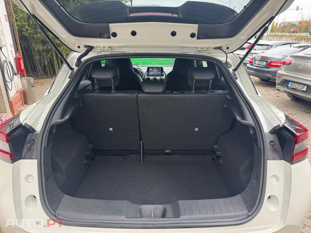 Nissan Juke 1.0 DIG-T N-Connecta