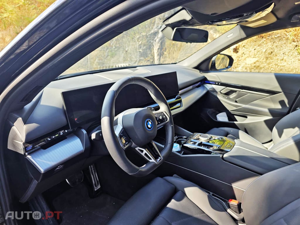 BMW 530 e Pack Desportivo M