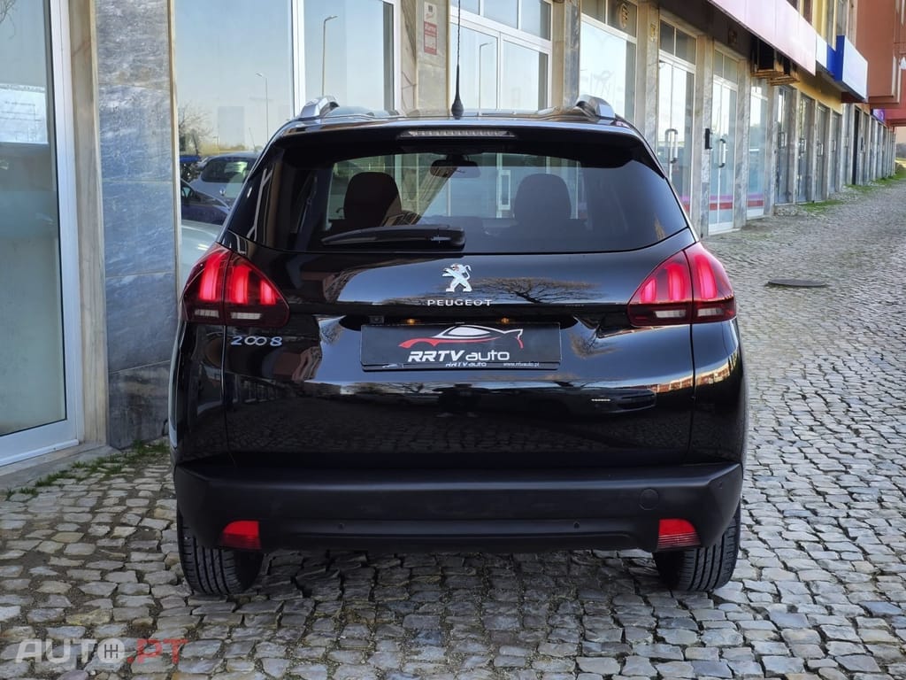 Peugeot 2008 1.6 BlueHDi Style