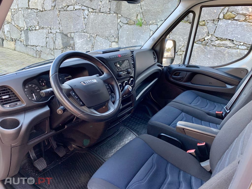 Iveco Daily 3.0 35S15V 4100 18m3