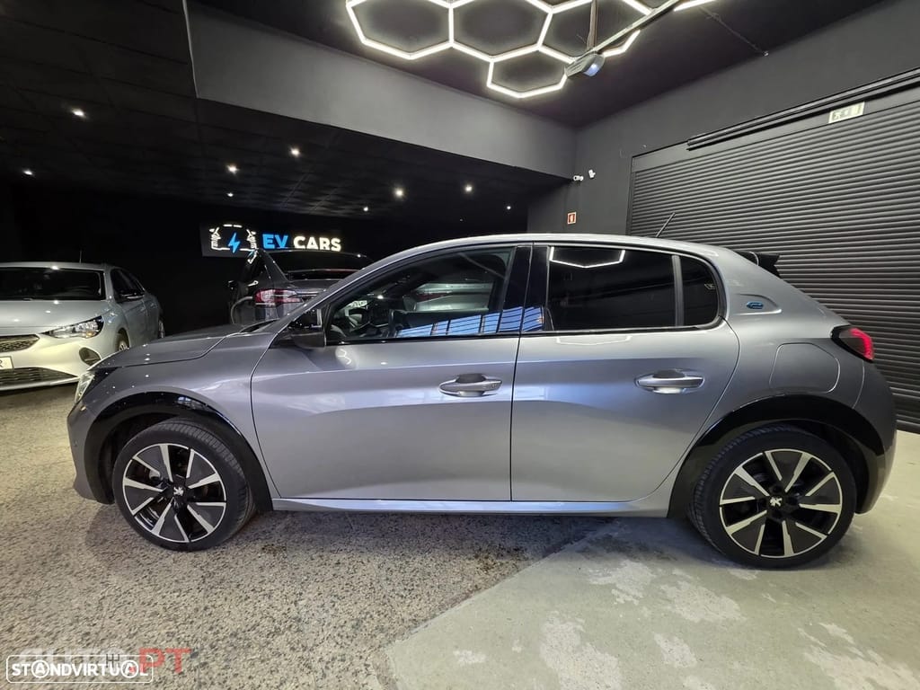 Peugeot E-208 50 kWh GT Line