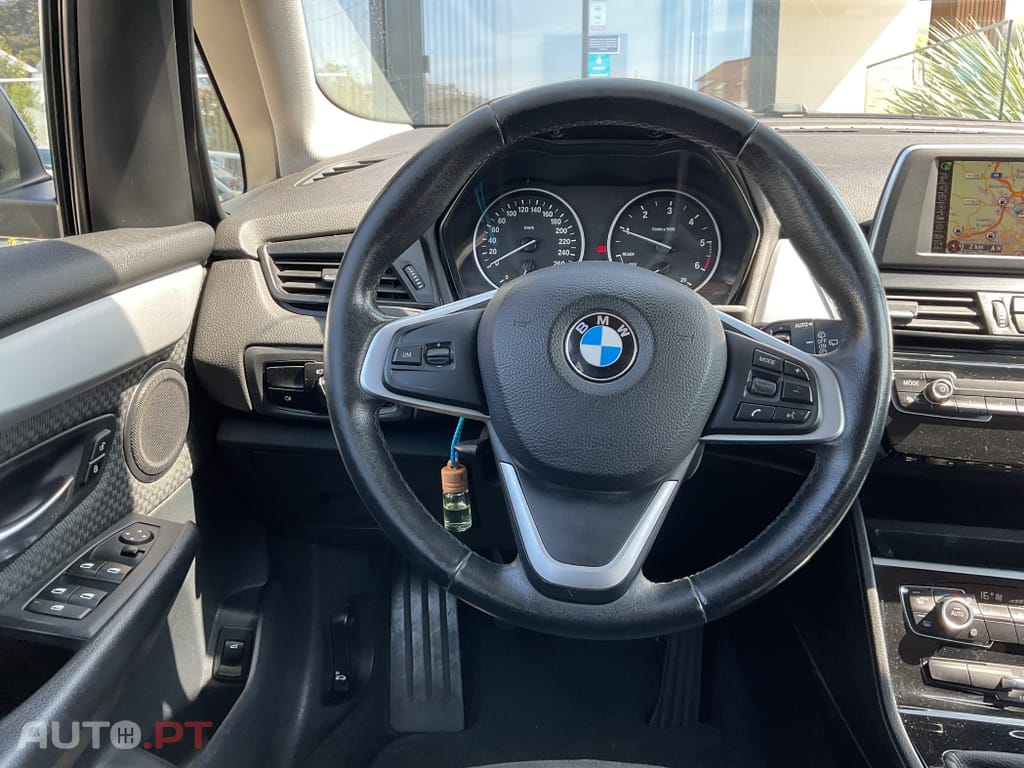 BMW 216 d