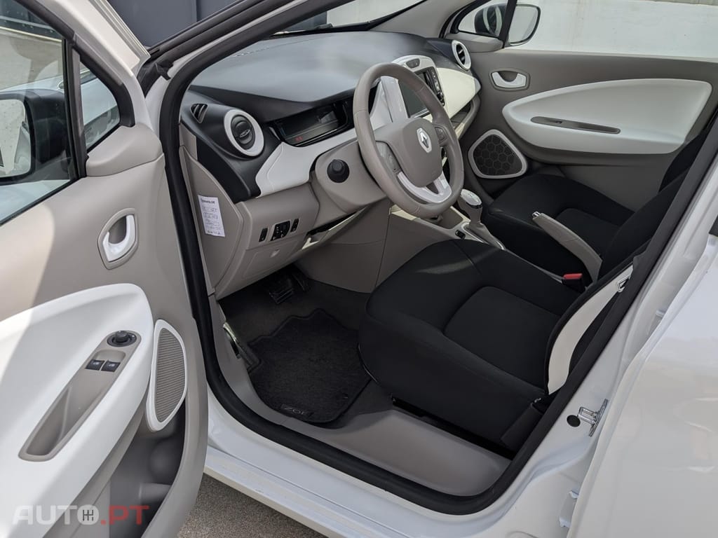 Renault Zoe (c/ Bateria) 41 kwh Life