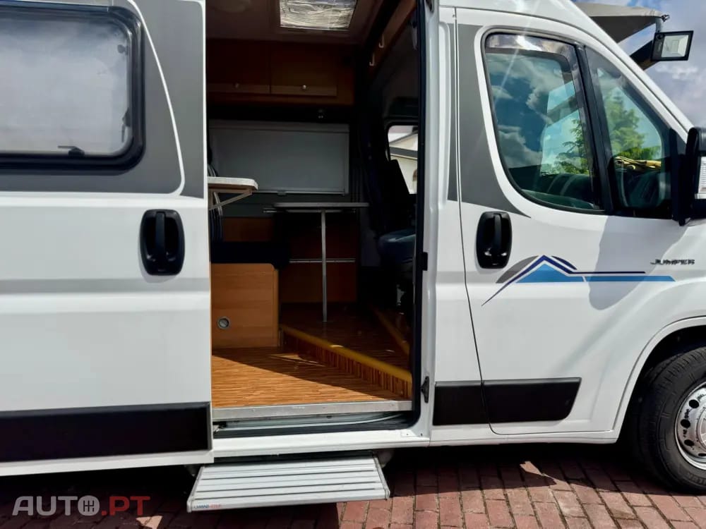 Citroen Jumper Autocaravana Possl 2WIn