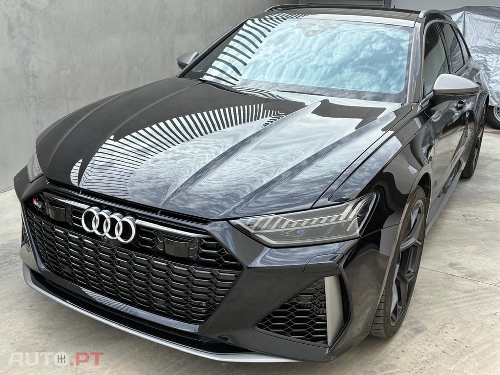 Audi RS6 Avant 4.0 TFSI Performance quattro Tiptronic