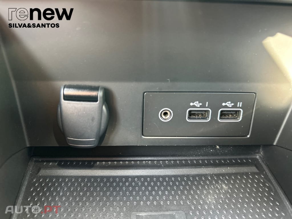 Renault Captur Captur Techno Bi-Fuel 100