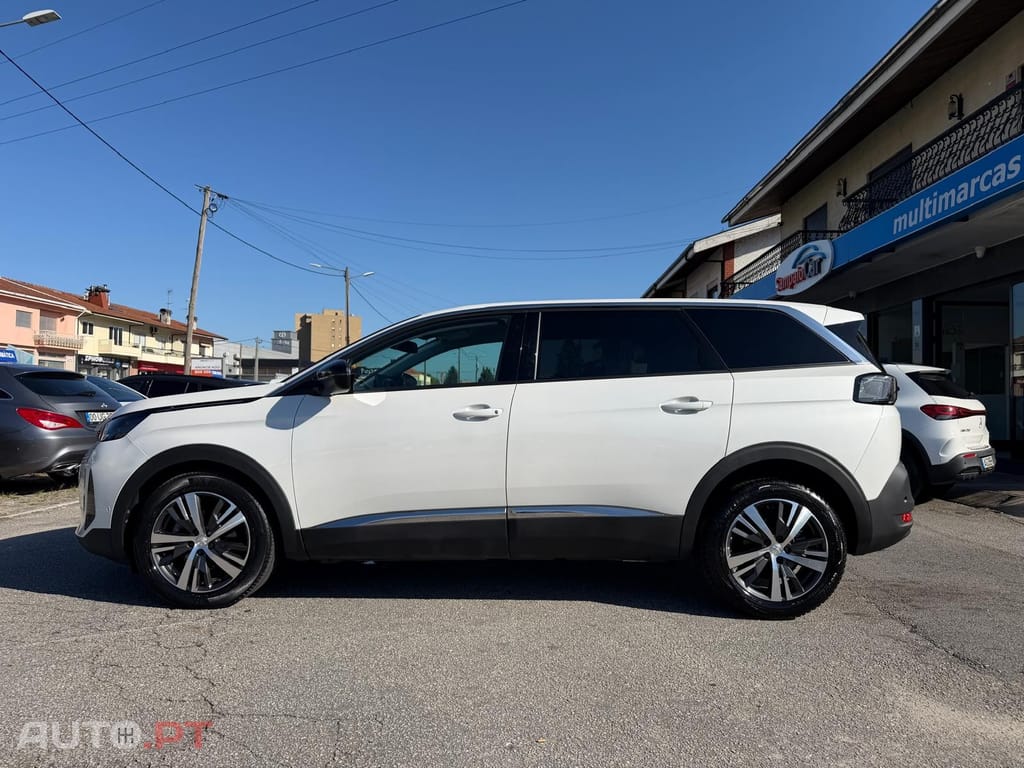 Peugeot 5008 1.5 BlueHDi Allure