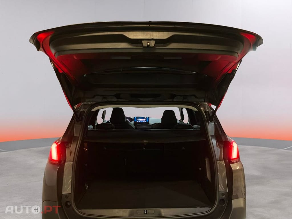 Peugeot 5008 1.5 BlueHDi Allure Pack EAT8