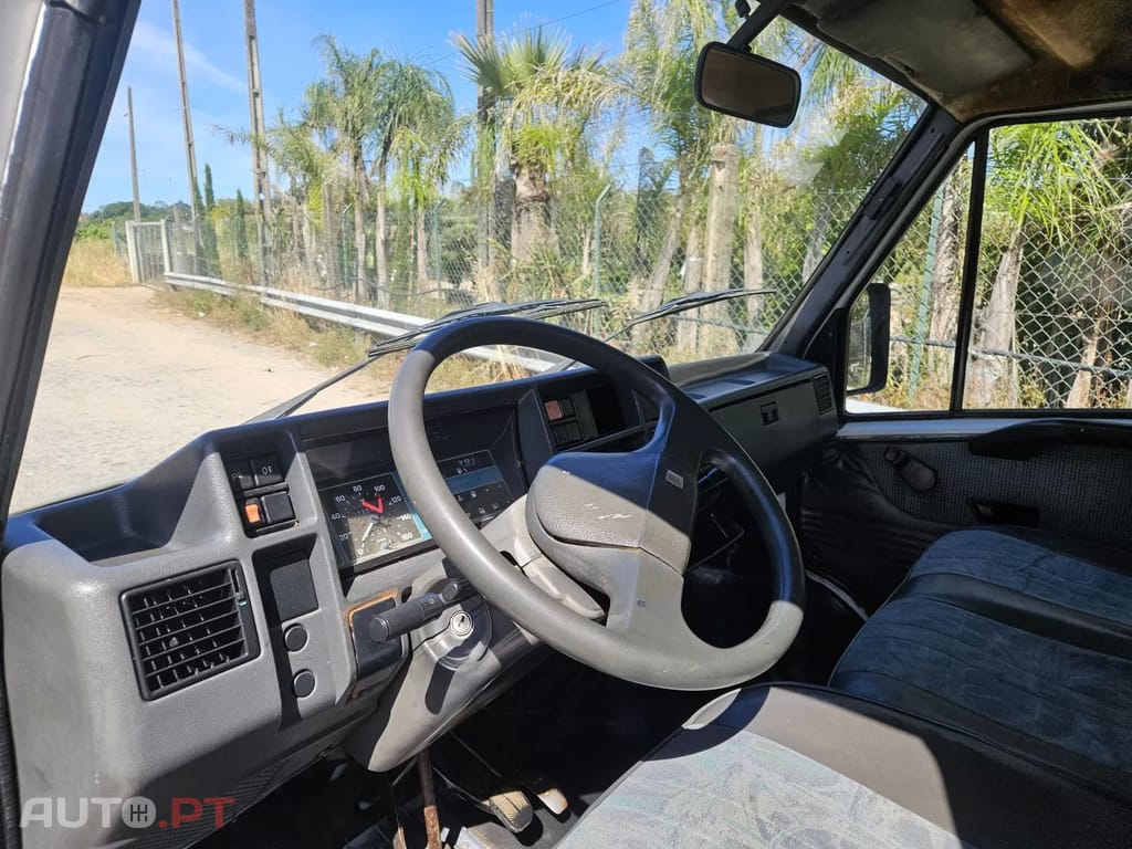 Citroen C25 C 25 D caixa aberta 