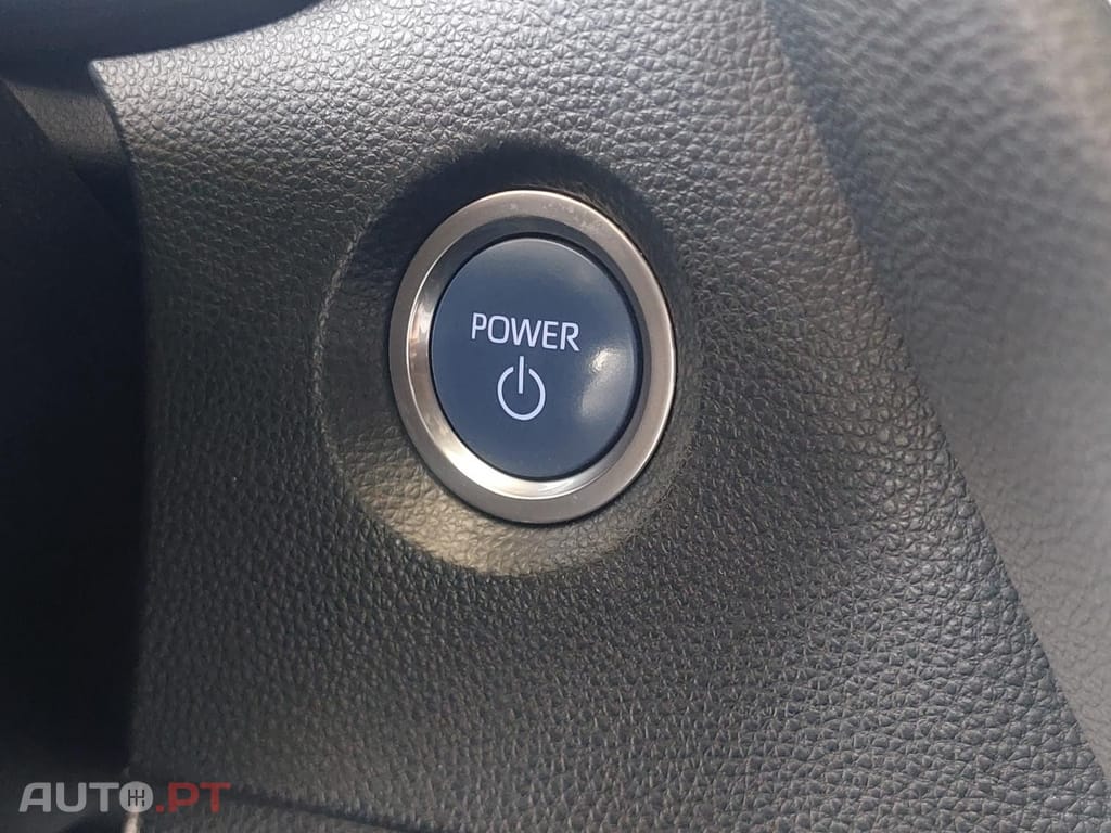 Toyota Corolla 1.8 Hybrid Comfort — fotografia 28