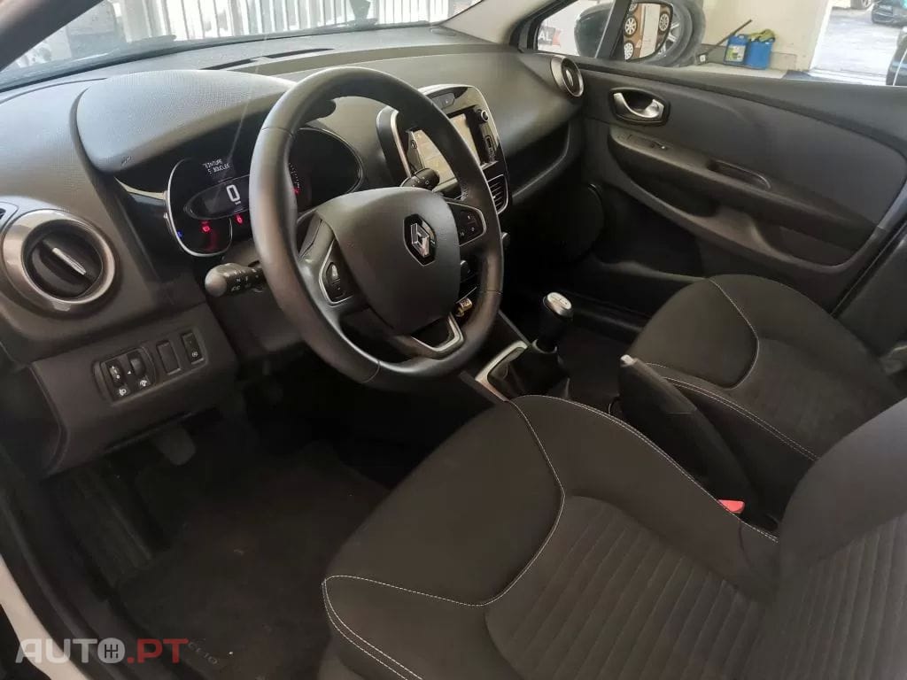 Renault Clio Sport Tourer 1.5 dCi Limited