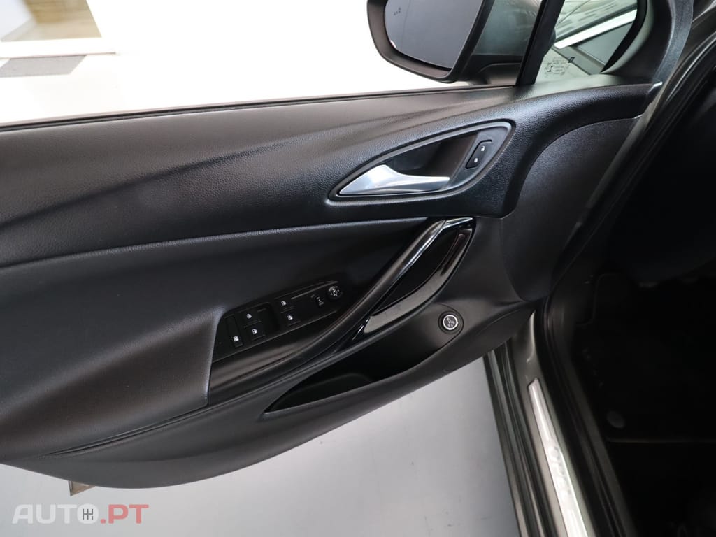Opel Astra Sports Tourer 1.0 Business Edition S/S