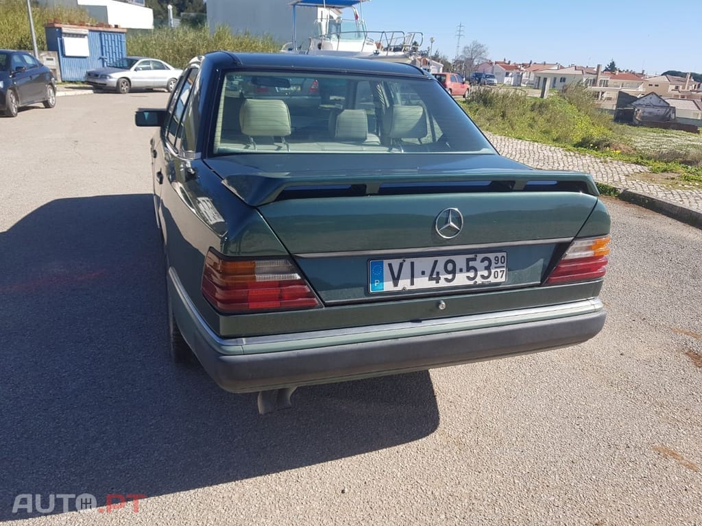 Mercedes-Benz 300 4 MATIC