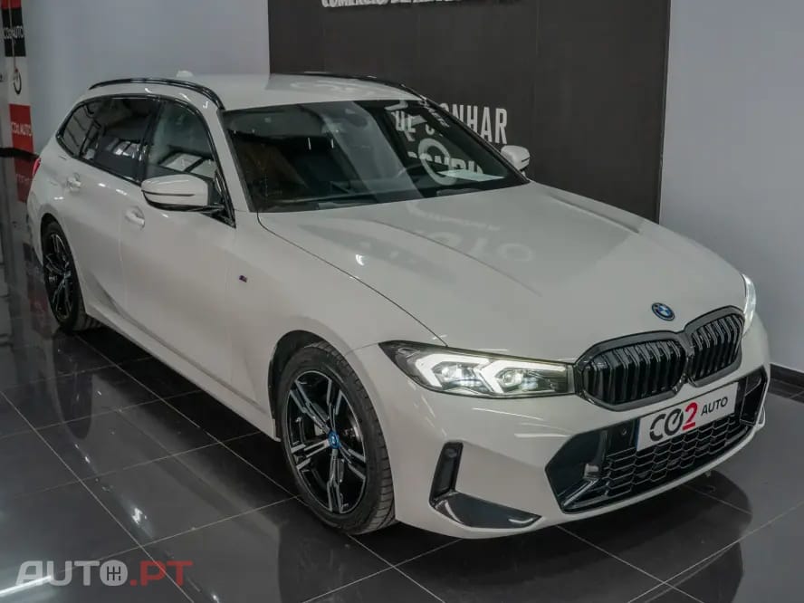 BMW 320 e Pack Desportivo M Auto