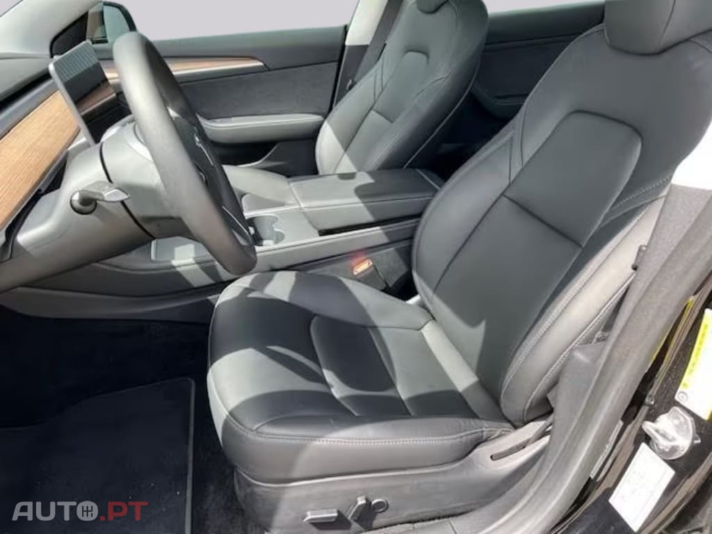 Tesla Model 3 Standard Range Plus RWD I.V.A DEDUTIVEL
