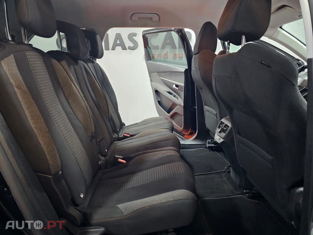 Peugeot 5008 1.5 BlueHDi Allure Pack EAT8