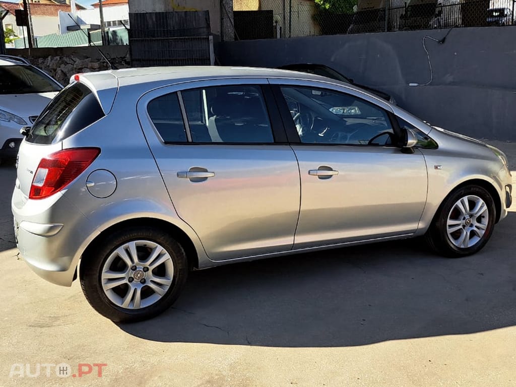 Opel Corsa 1.3 CDTi Enjoy 88g