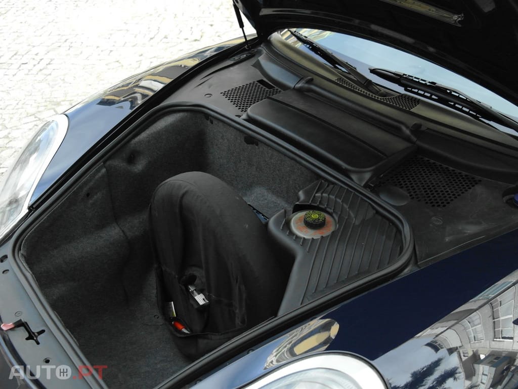 Porsche 996 Carrera Coupé