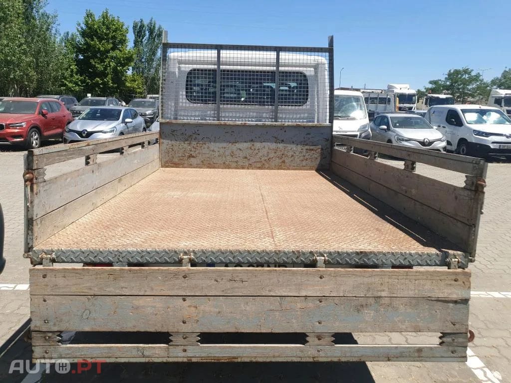 Peugeot Boxer Chassis 2.2 BlueHDi 335 L3 CD