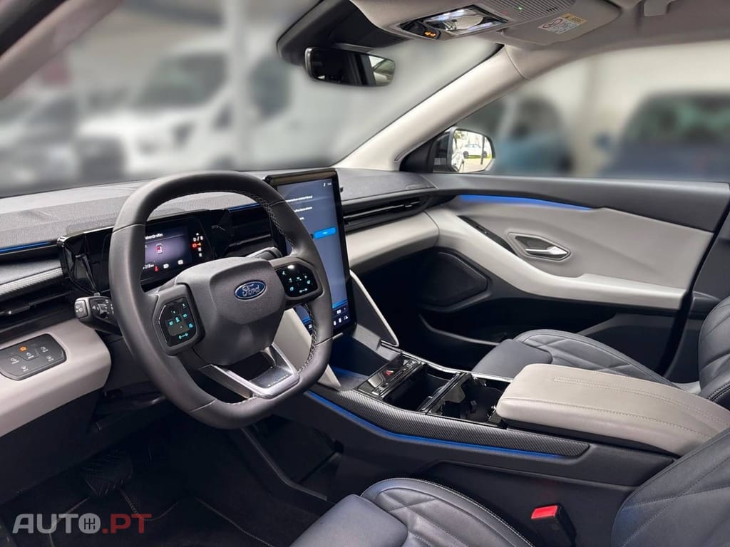 Ford Explorer 77 kWh Premium