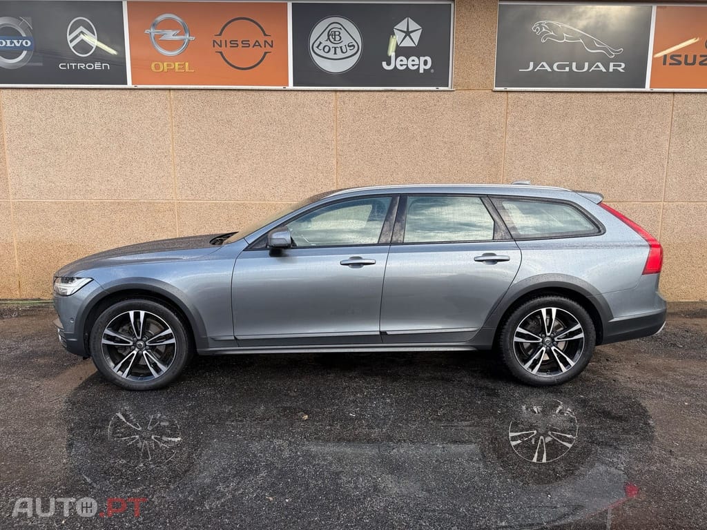 Volvo V90 Cross Country 2.0 D4 Pro AWD Geartronic