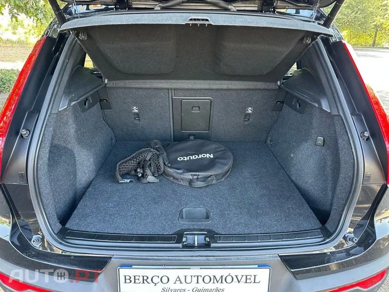 Volvo XC40 1.5 T4 PHEV Inscription Expression