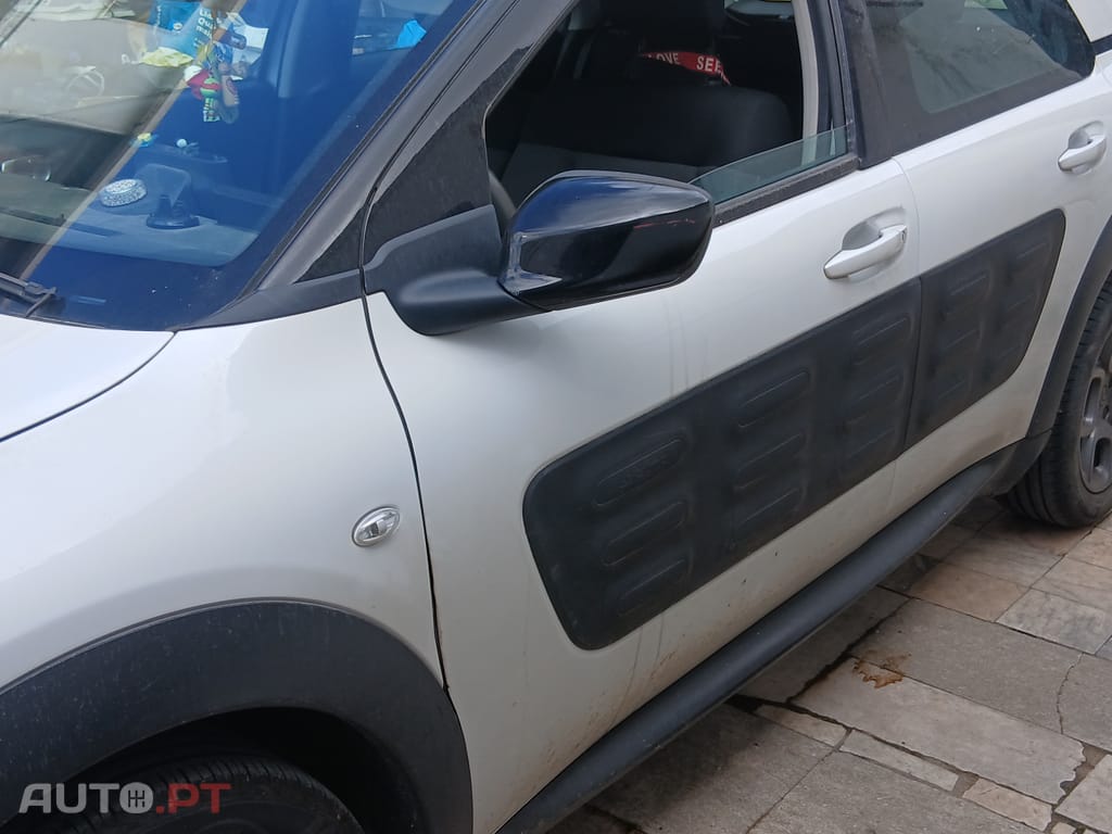 Citroen C4 Cactus 1.6 bluehdi shine