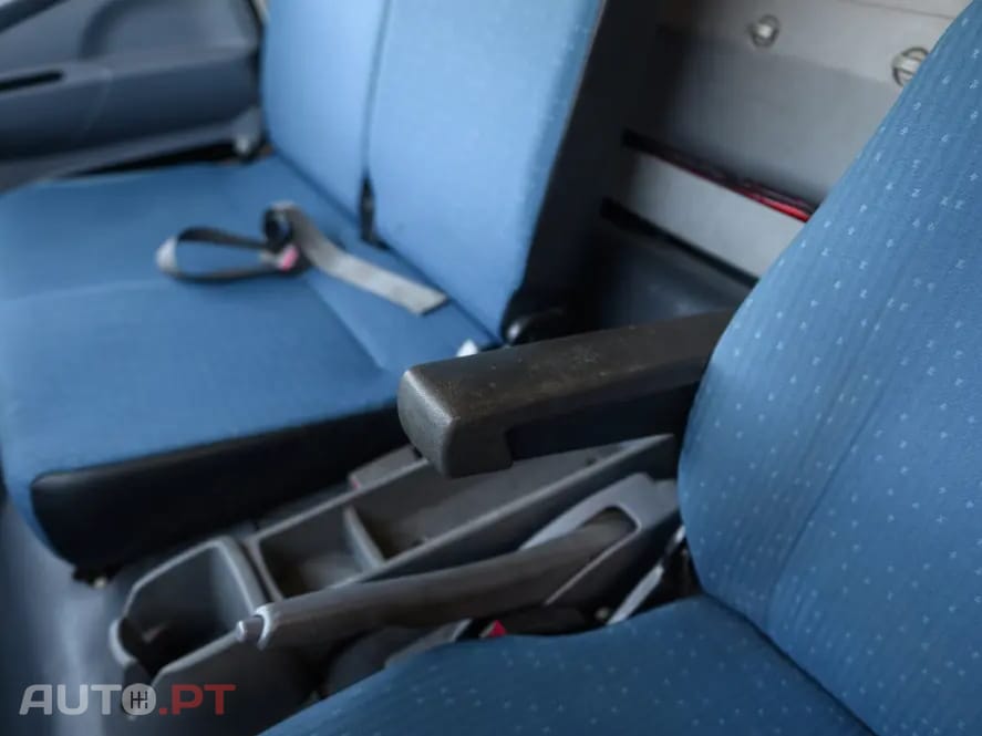 Mitsubishi Canter 3C13 c/ bascula