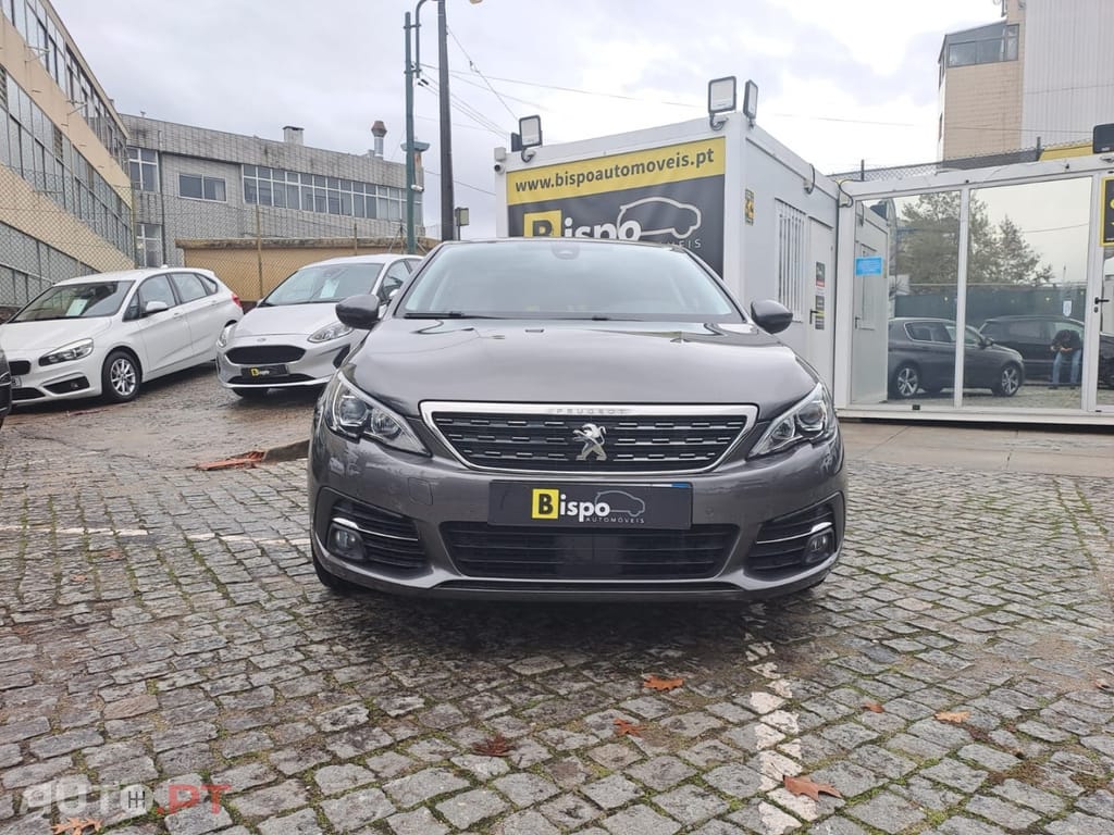 Peugeot 308 PureTech 130 EAT8 Allure Pack