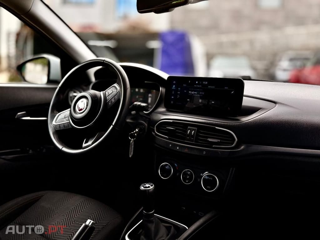 Fiat Tipo 1.0 GSE T3 Cross