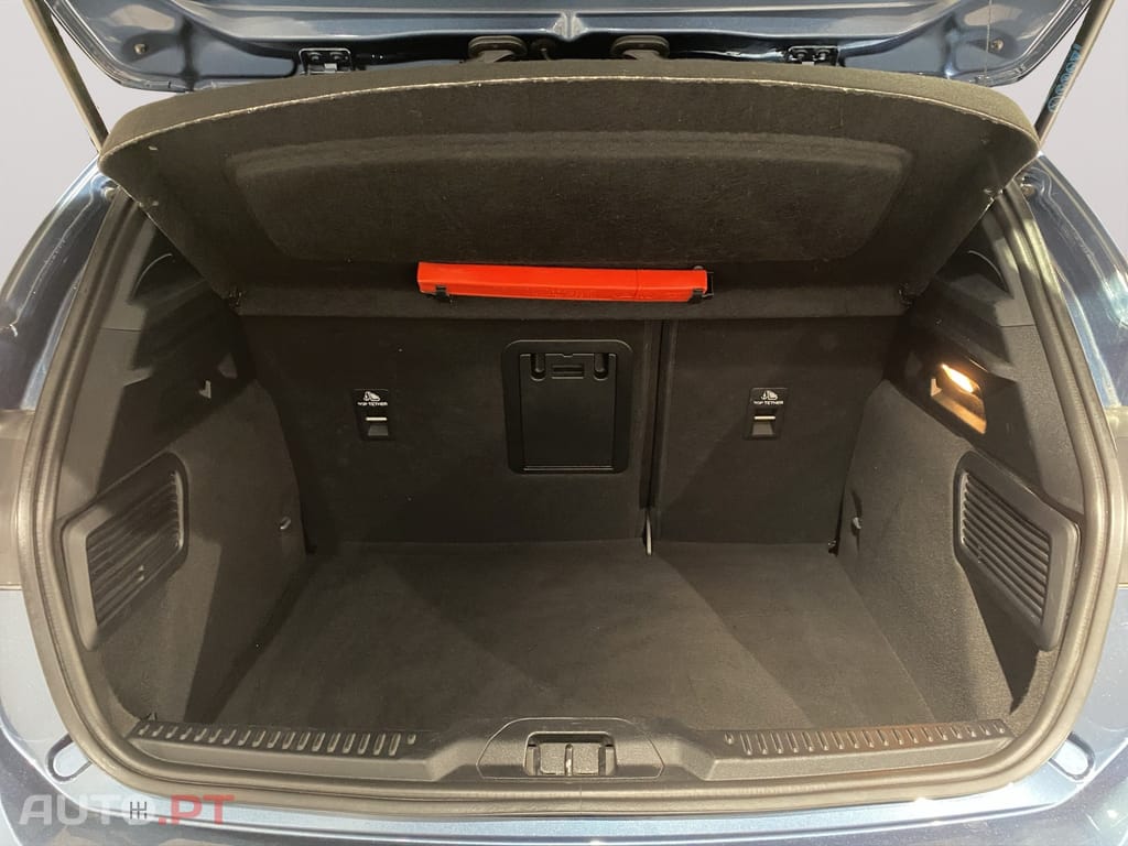 Ford Focus 1.0 EcoBoost MHEV ST-Line
