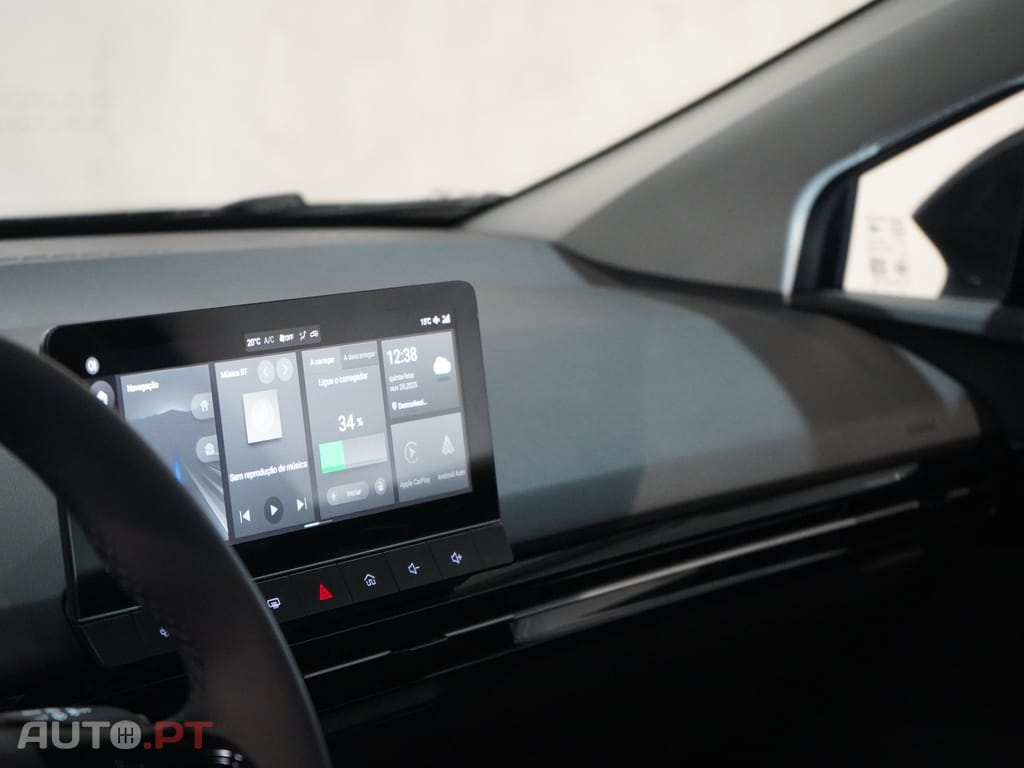 MG MG4 64 kWh Luxury