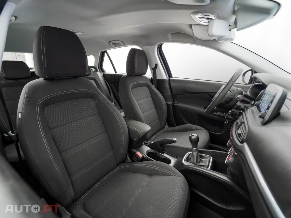 Fiat Tipo 1.3 M-Jet Lounge