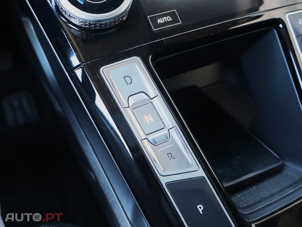 Jaguar I-Pace EV400 SE AWD