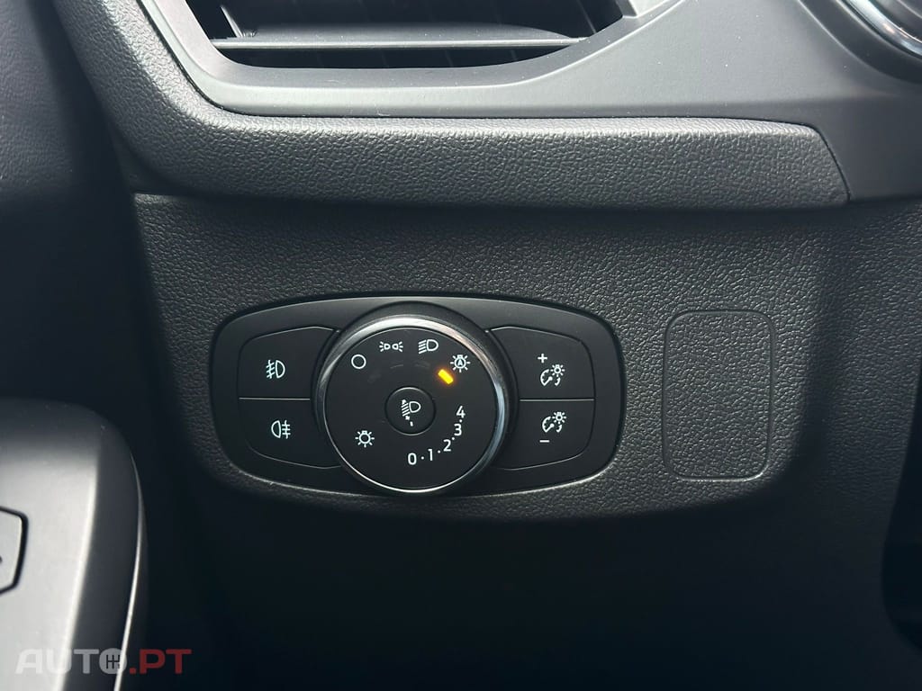 Ford Focus 1.0 EcoBoost Hybrid ACTIVE STYLE